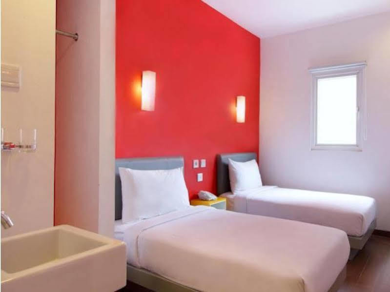 Amaris Hotel Banjar Банджармасін Екстер'єр фото